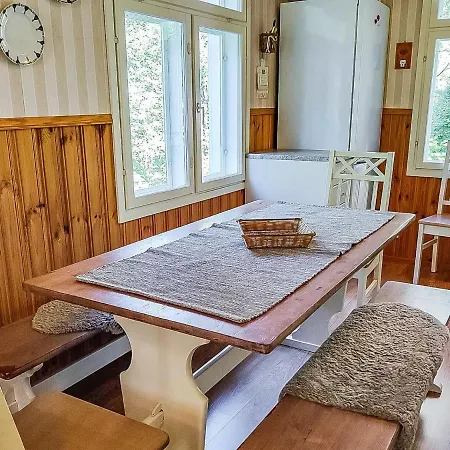 Ahomoisio By Interhome Vakantiehuis Lavia